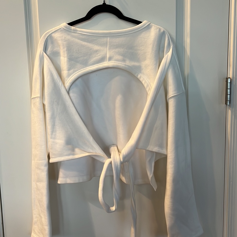 Fabletics sweatshirt